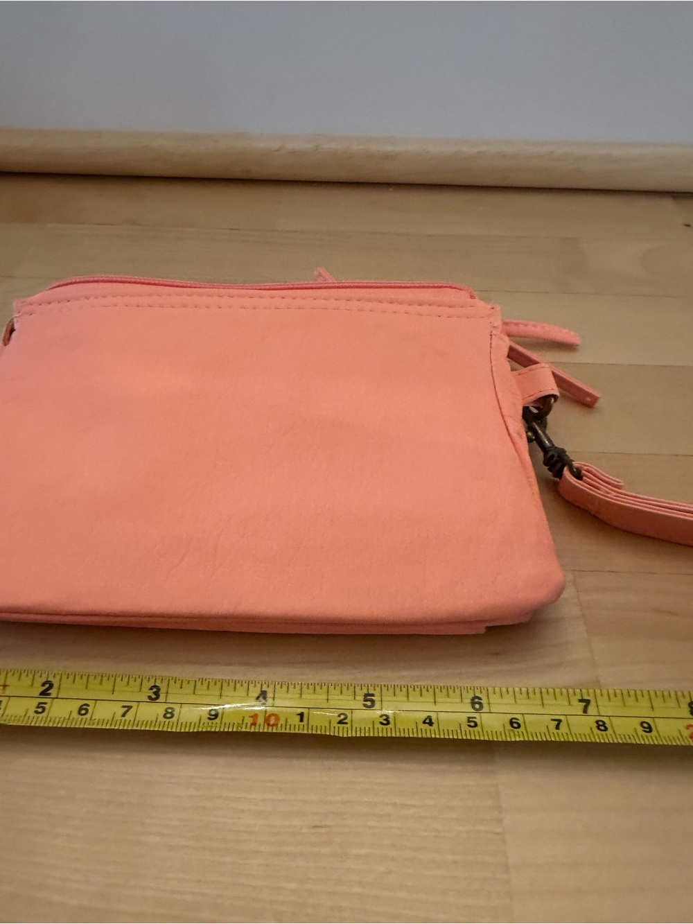 Women’s Wristlet Bag - Coral Pink - Picture 4 of 7